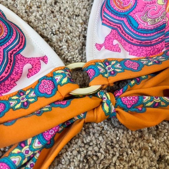 Victoria’s secret Bikini Top - Picture 2 of 3